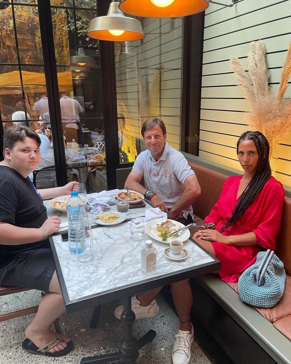 Hülya Avşar: Aşklar