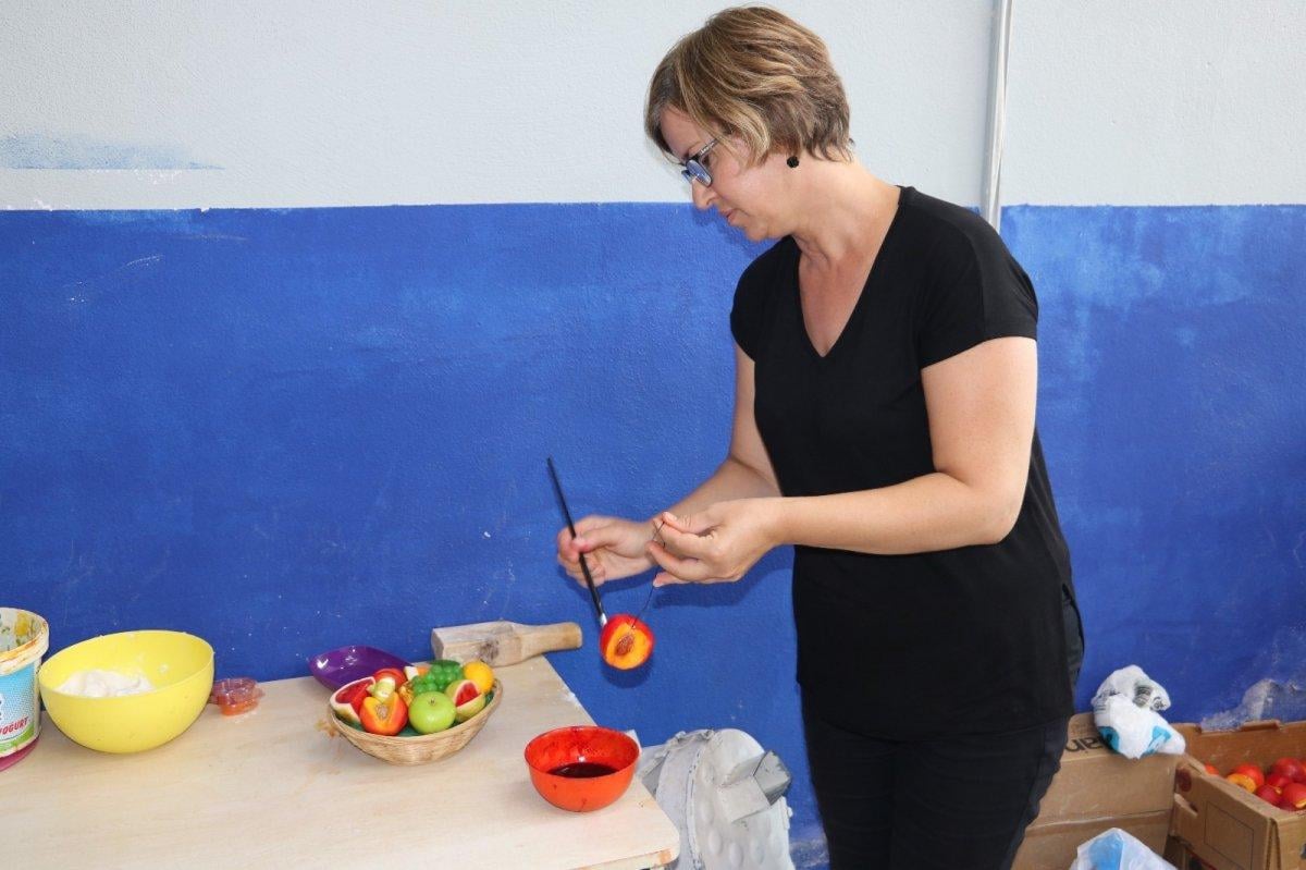 Edirne'de mis kokulu meyve sabunu canlandı