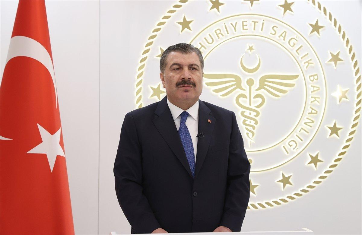 Fahrettin Koca: Yüz yüze eğitimden vazgeçmemiz mümkün değil