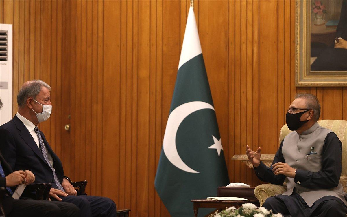 Hulusi Akar, İmran Han ile görüştü