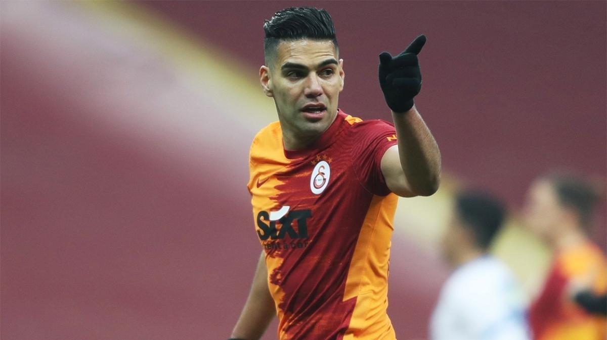 Sao Paulo futbol direktörü: Falcao transferi mümkün değil