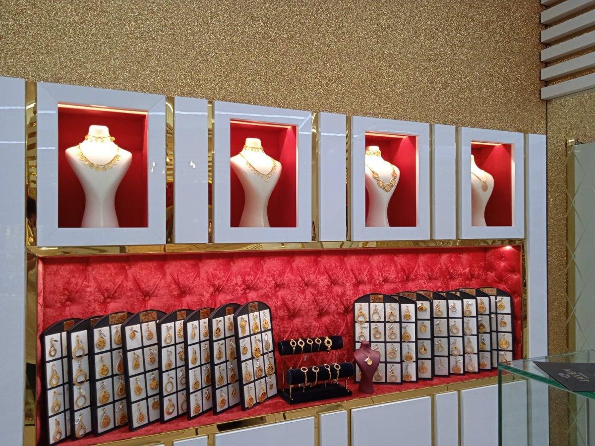 Kuyumcular yatırımcılara altın almasını öneriyor