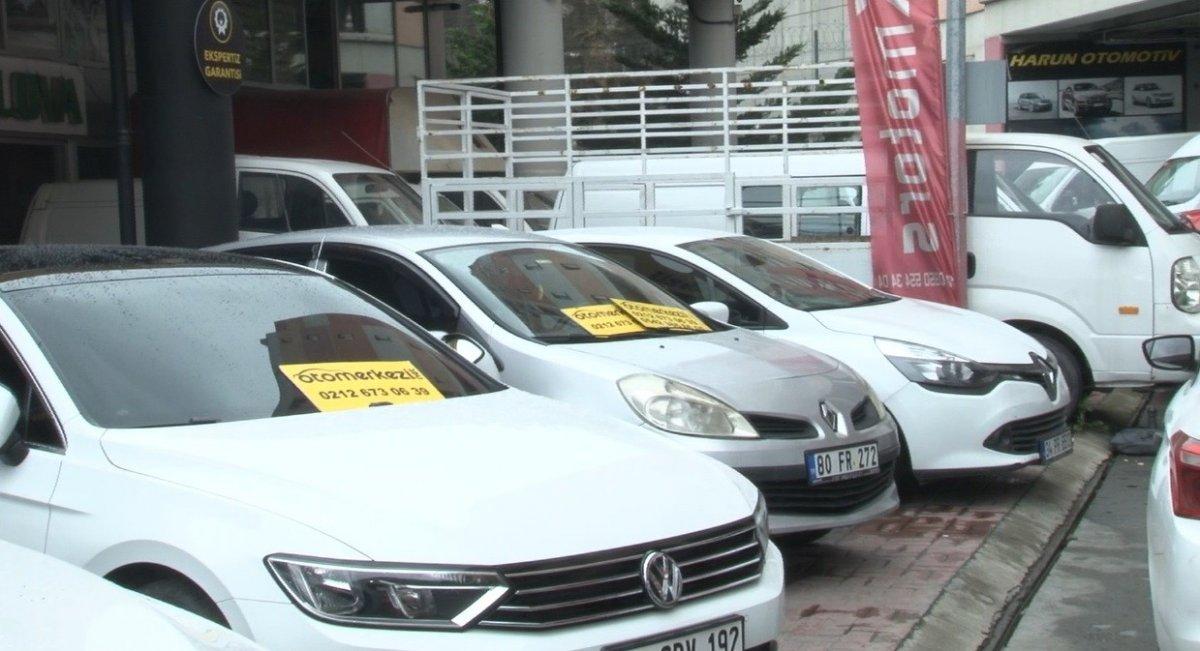İkinci el otomobil pazarları hafta sonları yoğun oluyor