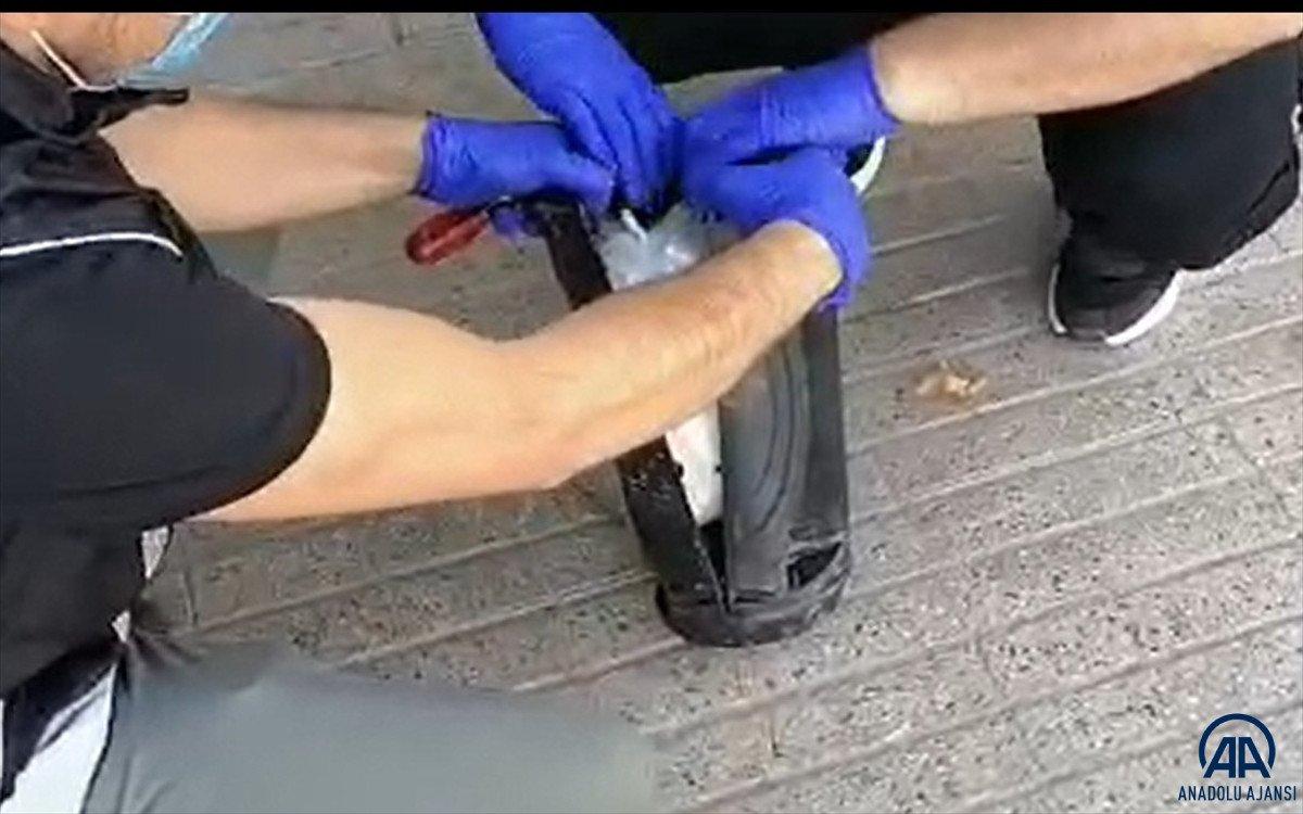 Denizli’de bebek bezinden uyuşturucu çıktı