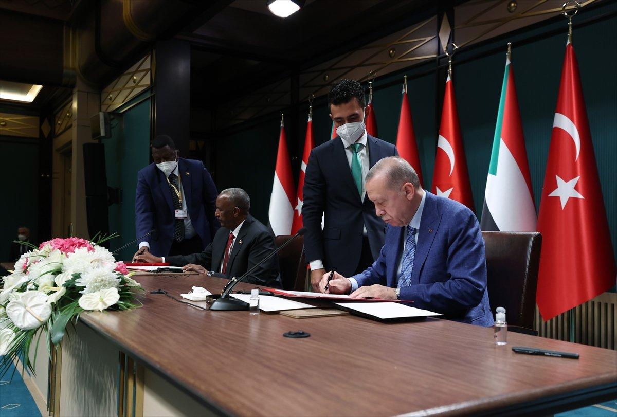 Cumhurbaşkanı Erdoğan'dan Sudan Devlet Başkanı ile ortak açıklama