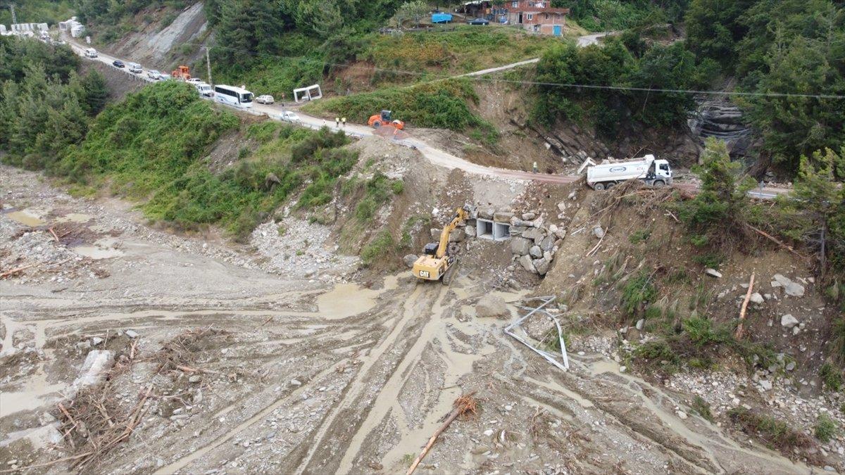 Sinop Ayancık karayolunda ulaşım yeniden sağlandı