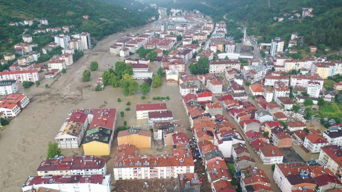 AFAD: Kastamonu ve Bartın'da sel sularına kapılan 11 kişi hayatını kaybetti