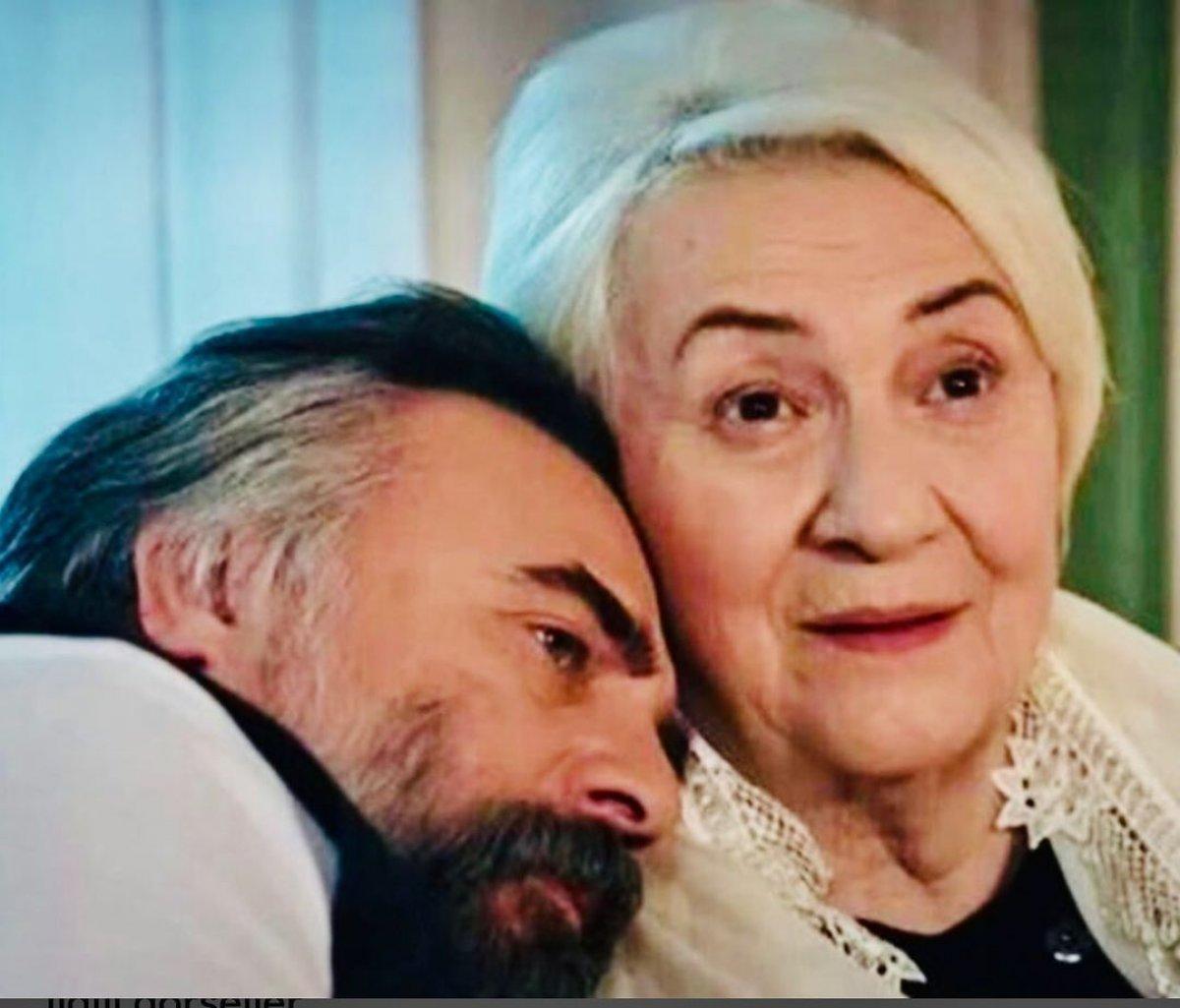 Sabina Toziya'ya rol arkadaşlarından veda