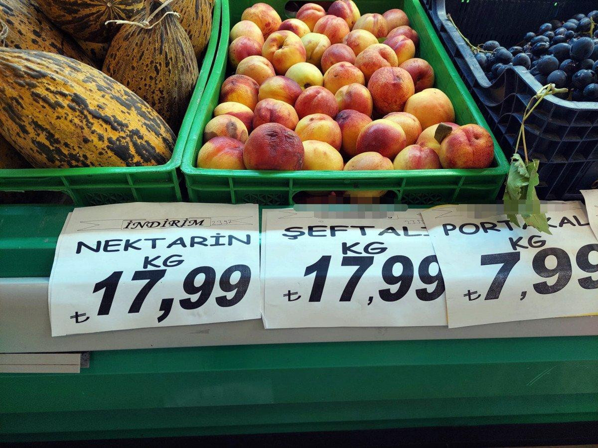 Şeftali ve nektarin bahçede 6 markette 18 lira