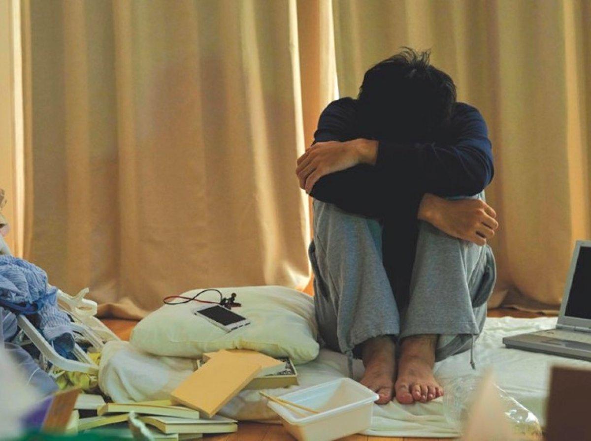 Kendini odaya kapatma hastalığı: Hikikomori