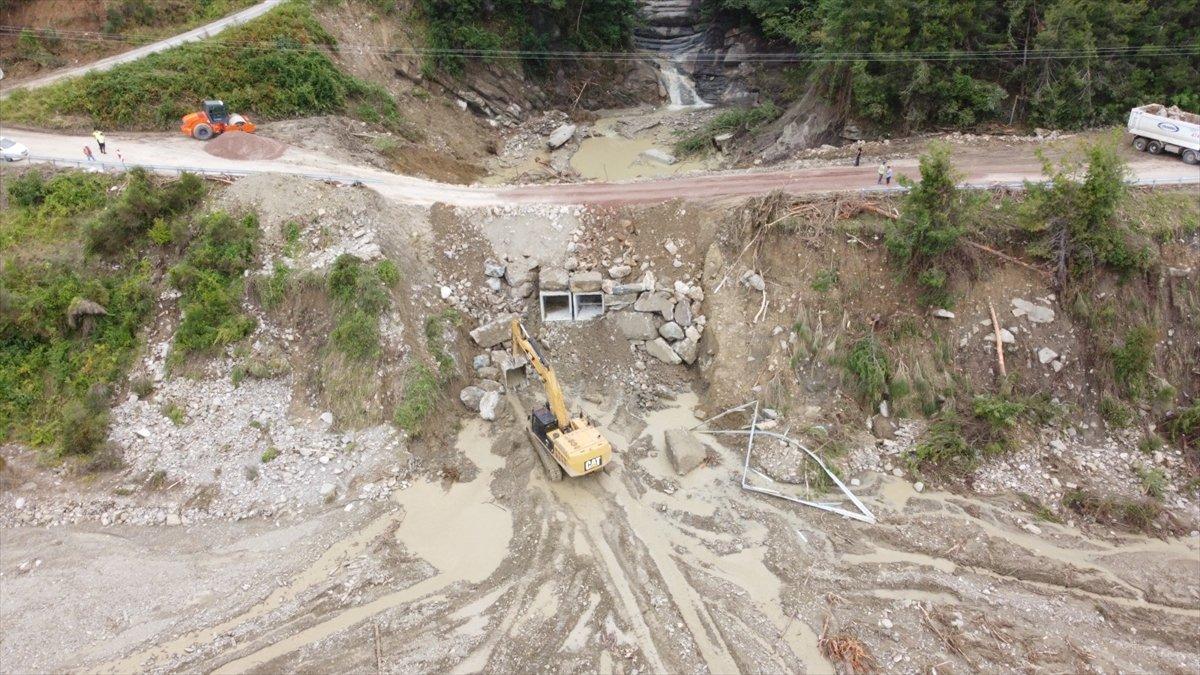 Sinop Ayancık karayolunda ulaşım yeniden sağlandı