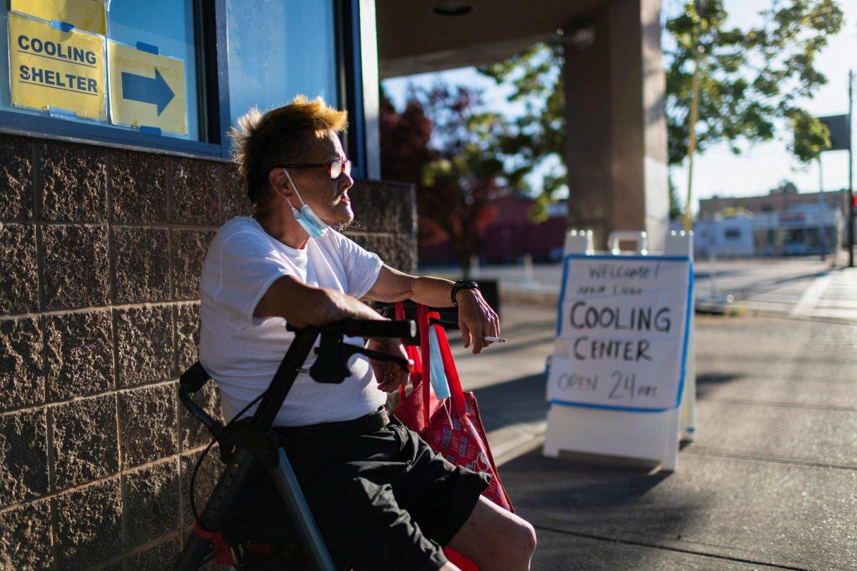 Aşılamada 'sigara' uyarısı: Antikor seviyesini etkileyebilir