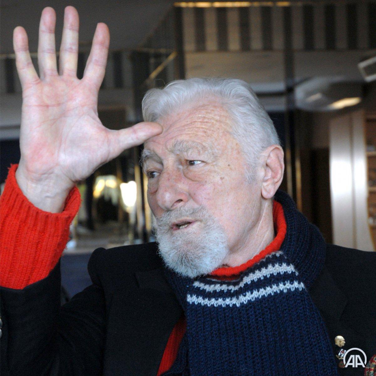 Süleyman Seba'nın cuma namazı hikayesi