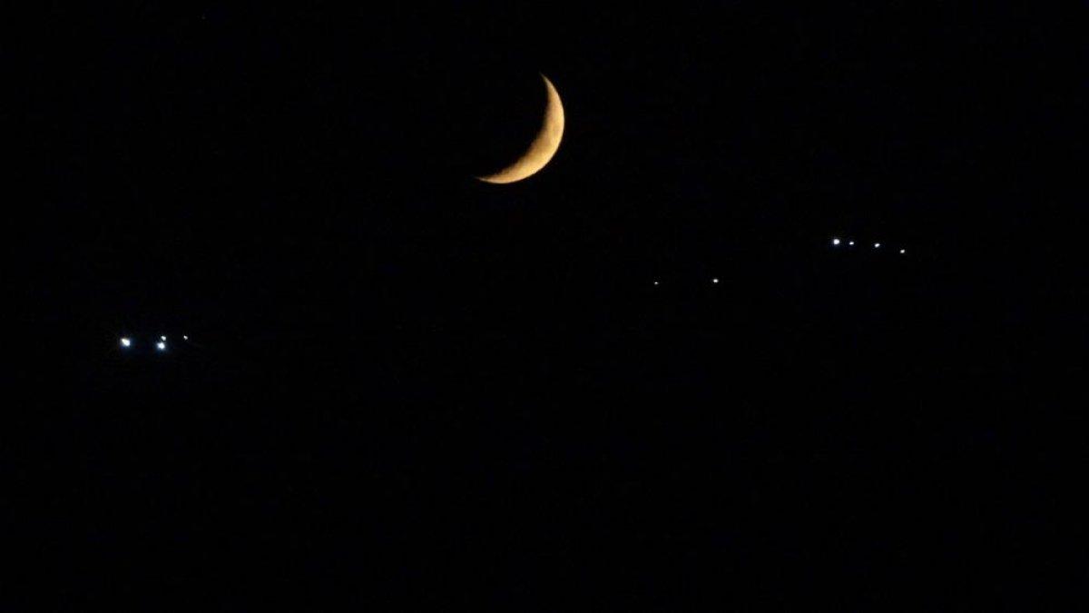 Yüksekova’da Ay manzaraları