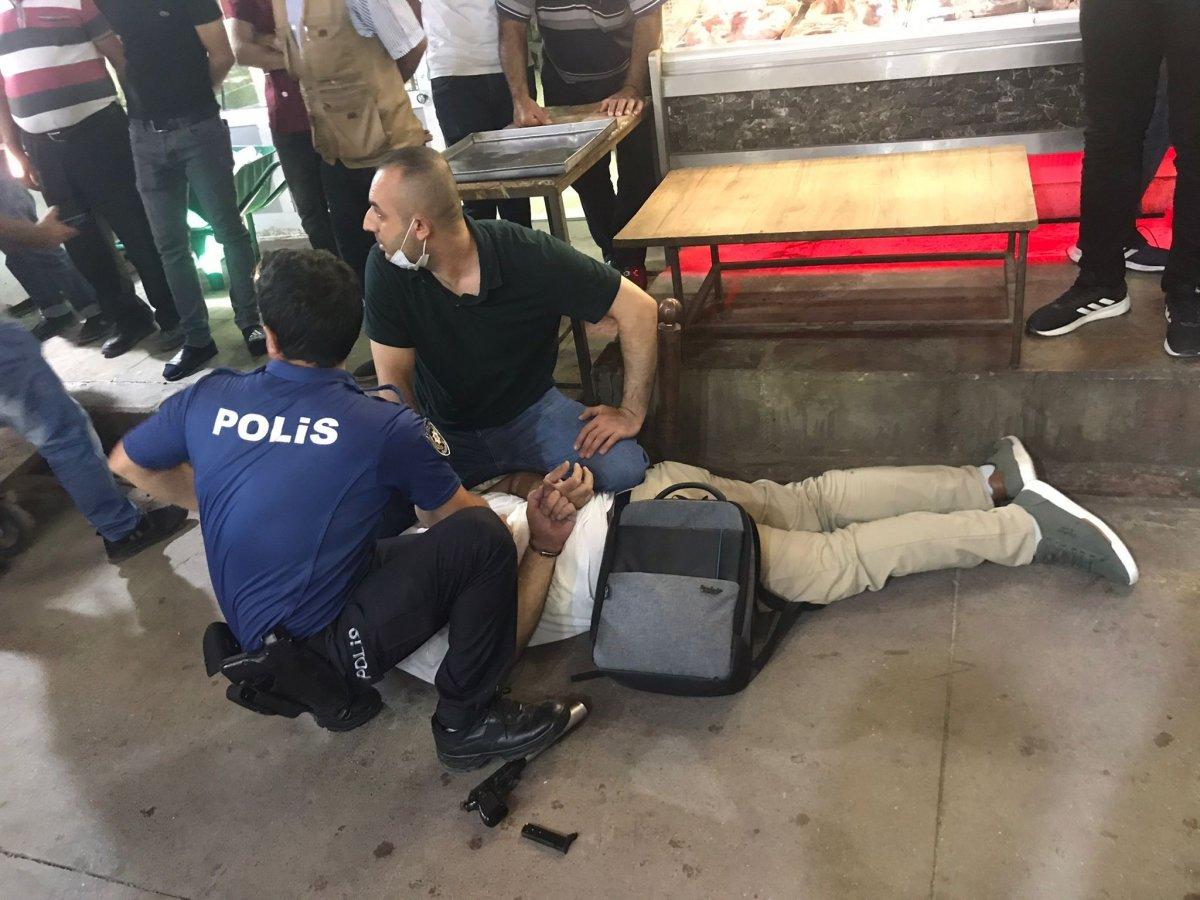 Elazığ'da kuyumcuda soygun girişimi