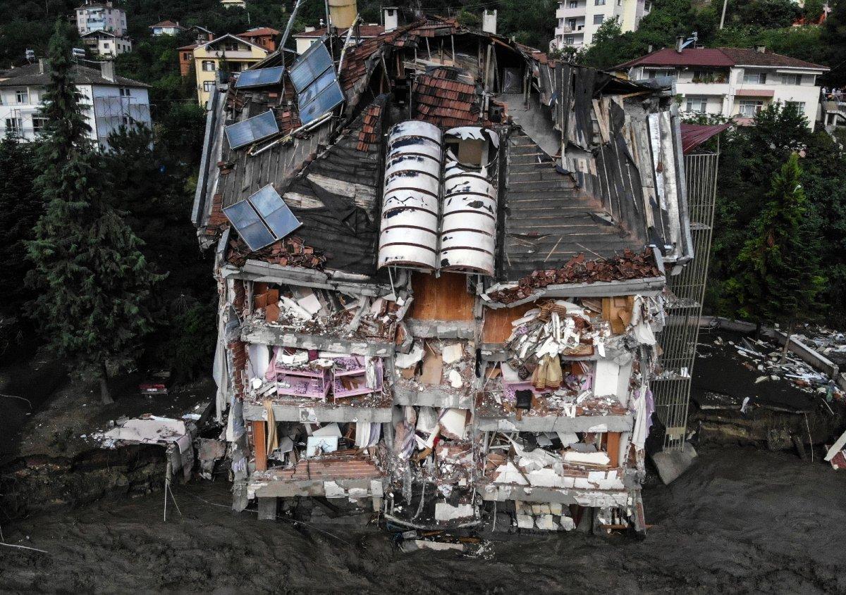 Kastamonu'da sel felaketi: Sevdiklerimiz el sallayarak gitti