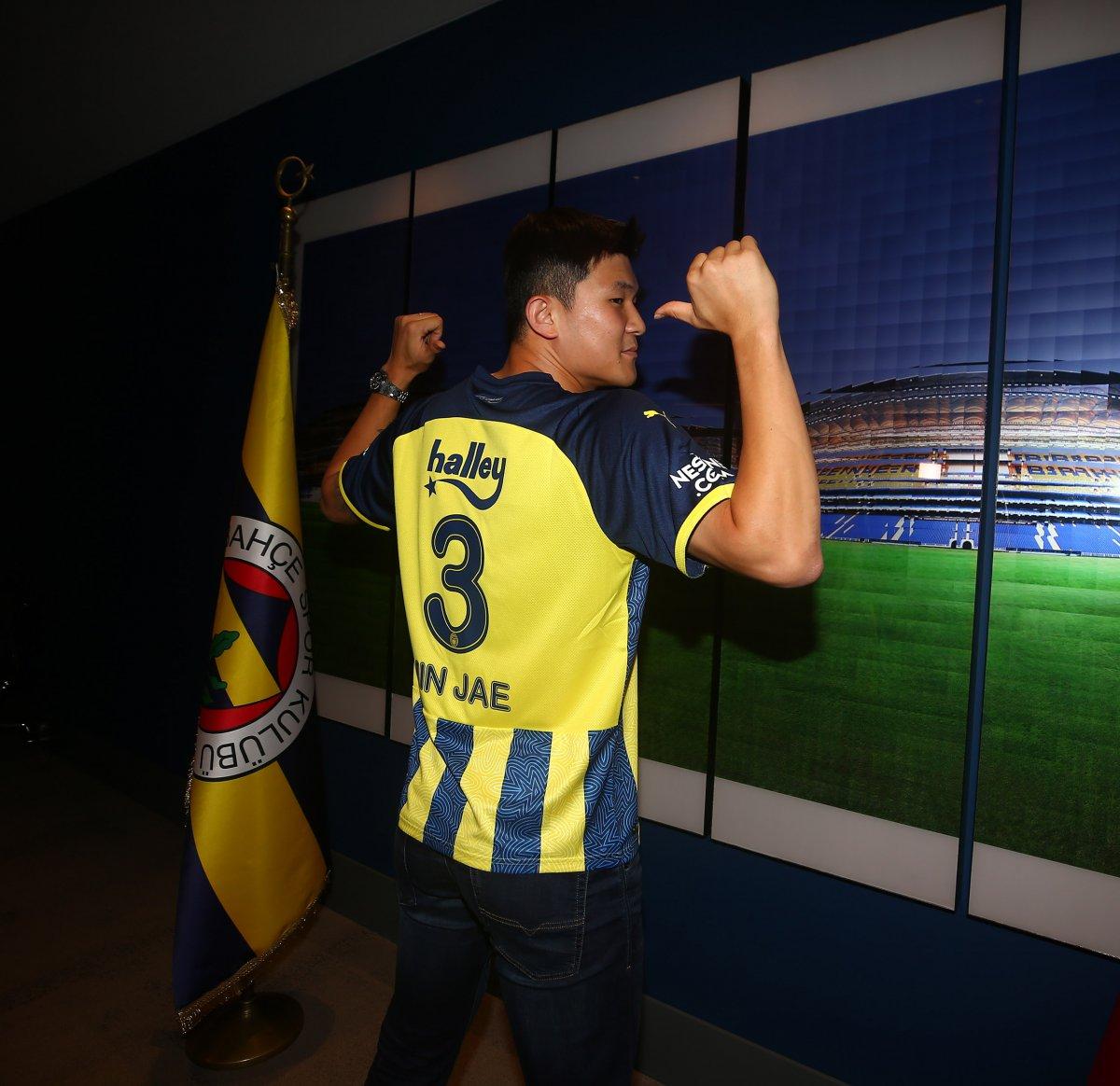 Fenerbahçe Min-jae Kim transferini açıkladı