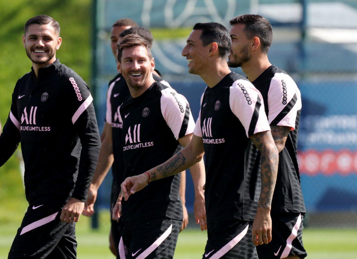 Lionel Messi'nin antrenmanda eğlenceli anları