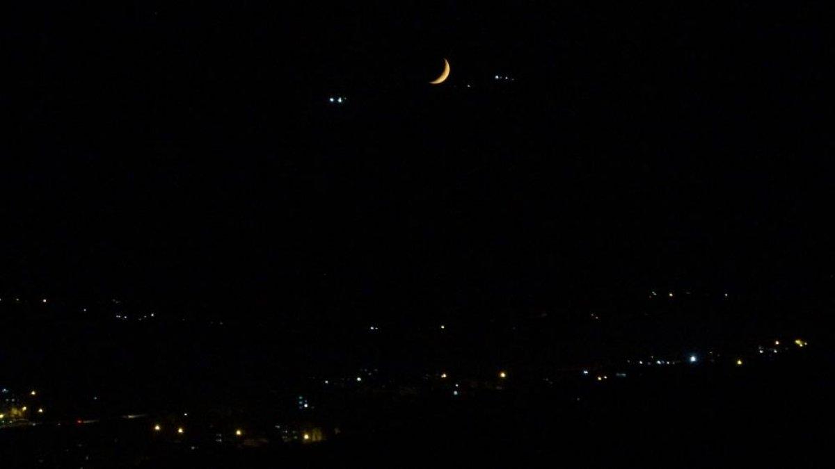 Yüksekova’da Ay manzaraları