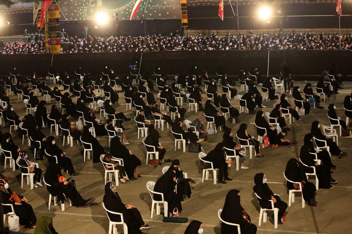 İran'da muharrem etkinlikleri düzenleniyor