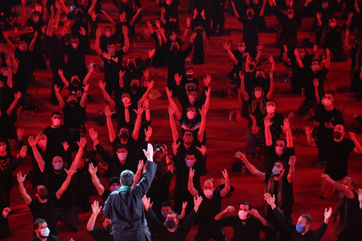 İran'da muharrem etkinlikleri düzenleniyor