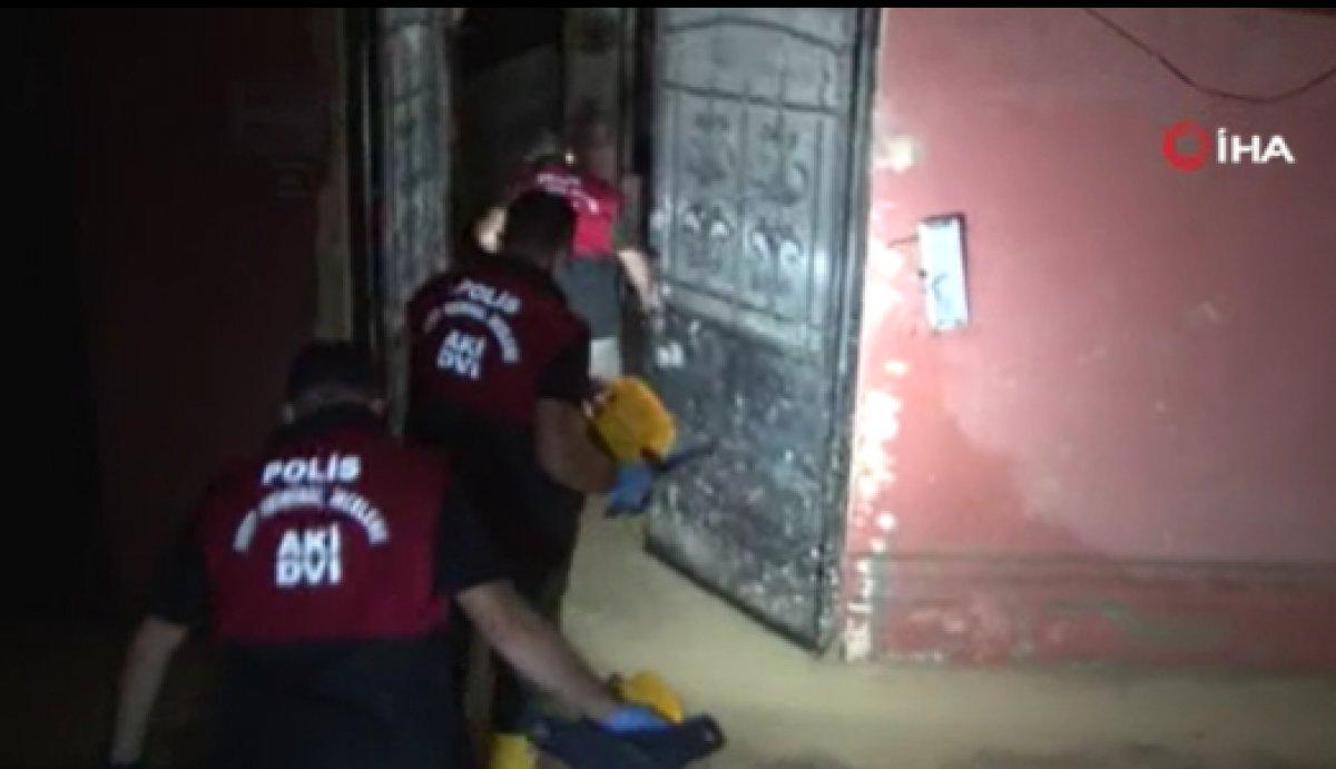 Kastamonu'da, polisten yaşlı çifte yardım eli