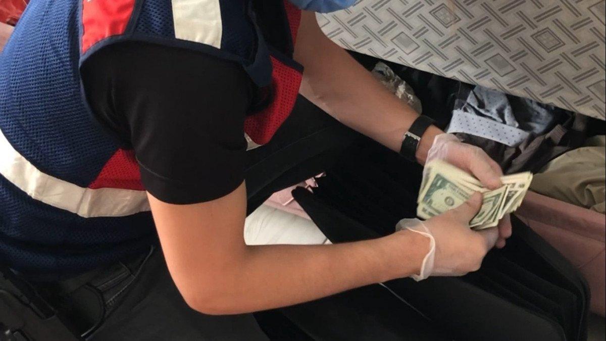 Mersin’de sosyal medya dolandırıcılarına operasyon