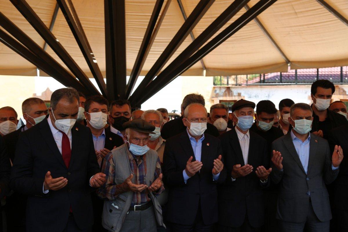 Kemal Kılıçdaroğlu’nun teyzesi Fecire Işık, son yolculuğuna uğurlandı