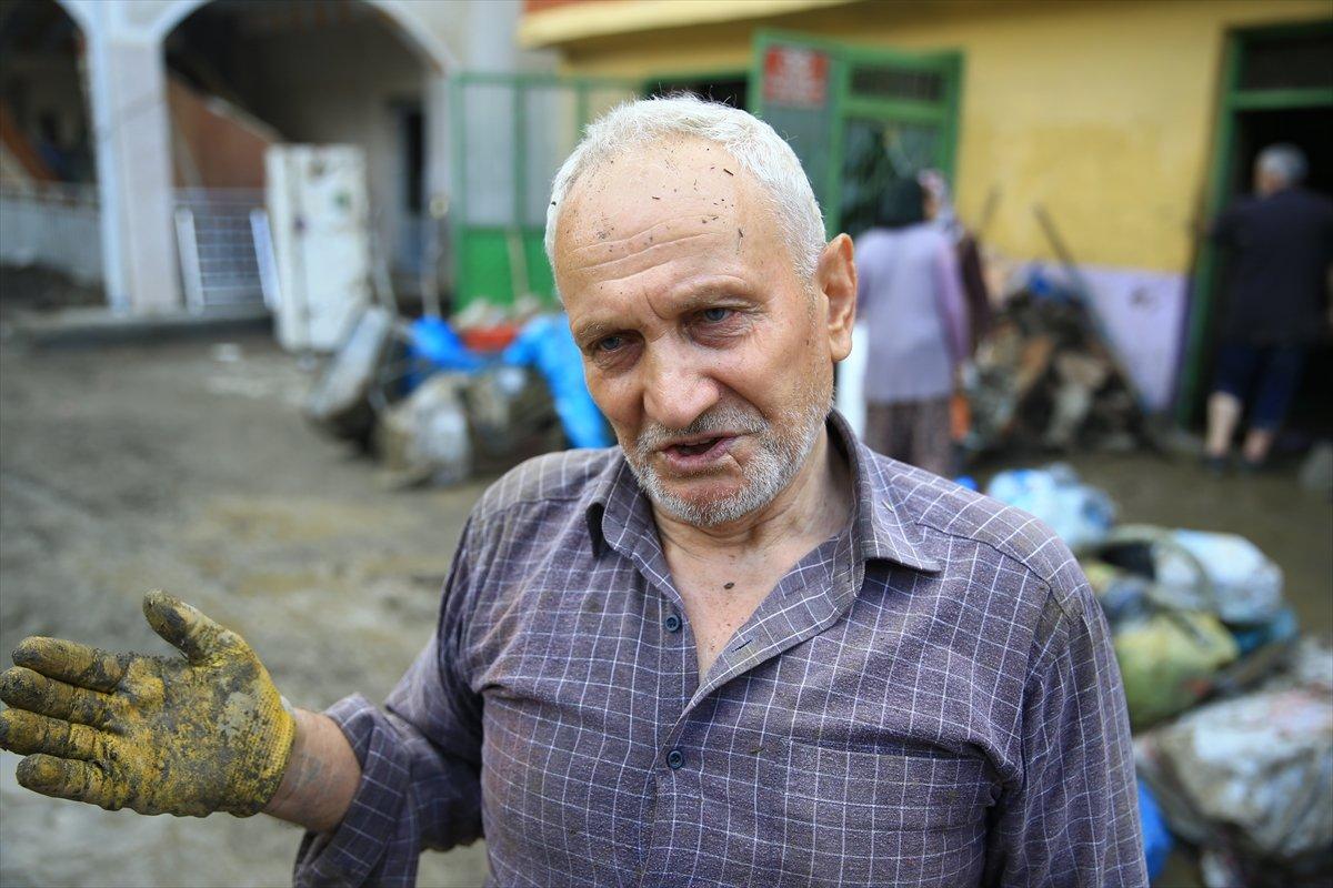 Bartın’da selzede, eşi ile helalleştiği anları gözyaşları içinde anlattı