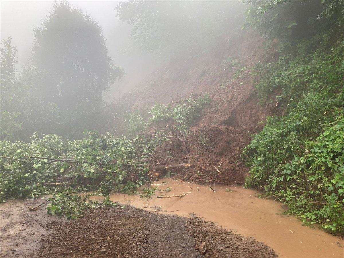 Ordu'da heyelan riskine karşı evler boşaltıldı