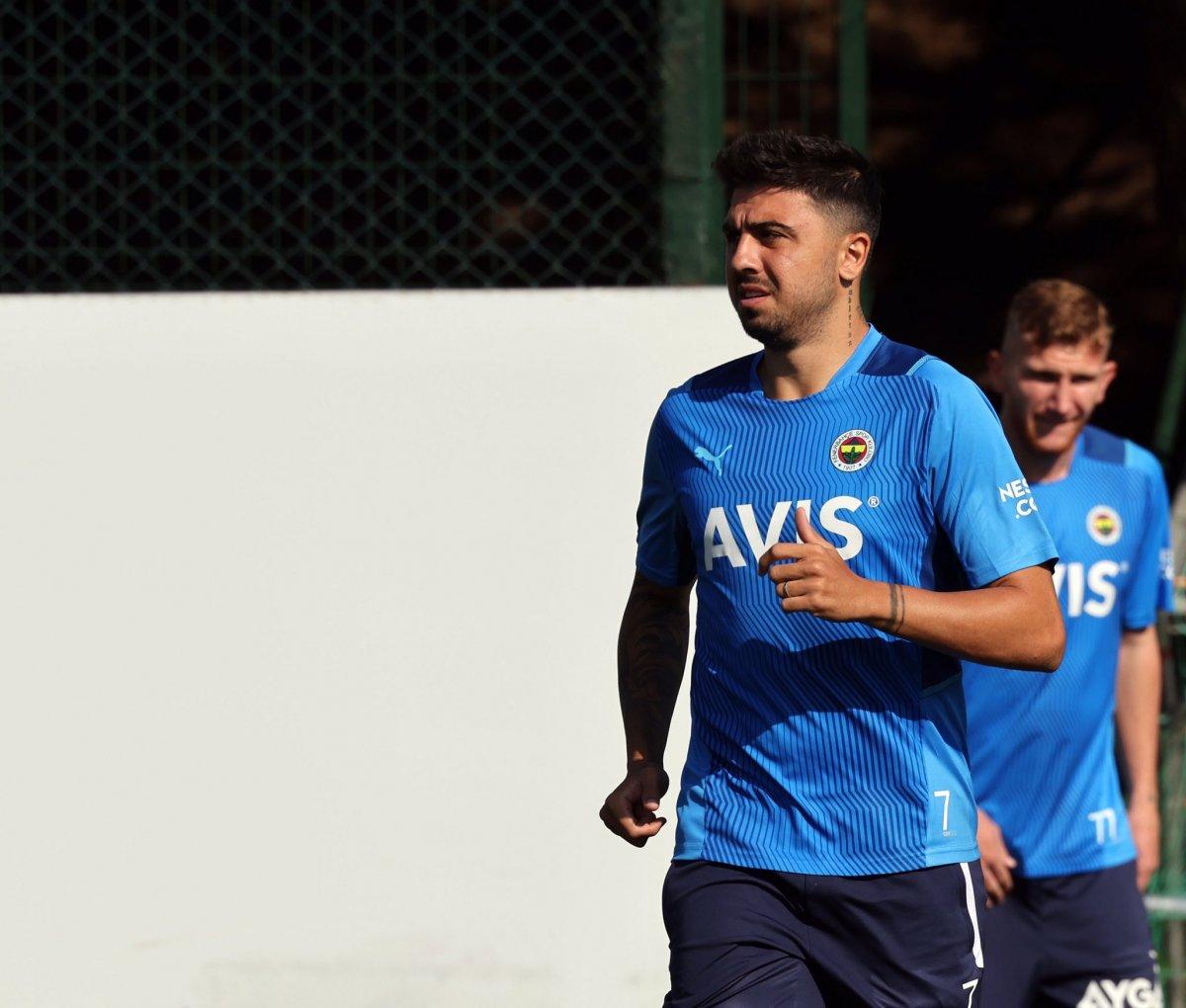 Fenerbahçe'de 11 oyuncu kamp kadrosuna alınmadı