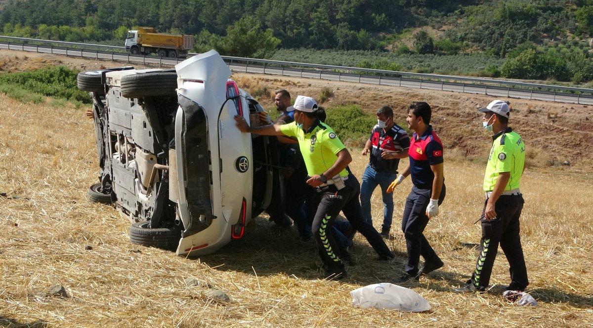 Osmaniye’de anne ve kızı, tarlaya uçan araçta can verdi