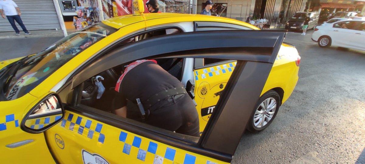 Taksim'de asayiş uygulaması yapıldı