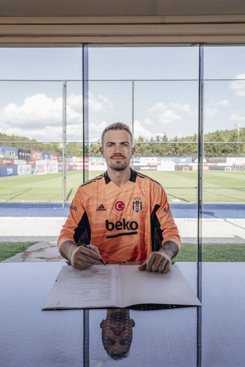 Mert Günok Beşiktaş'ta