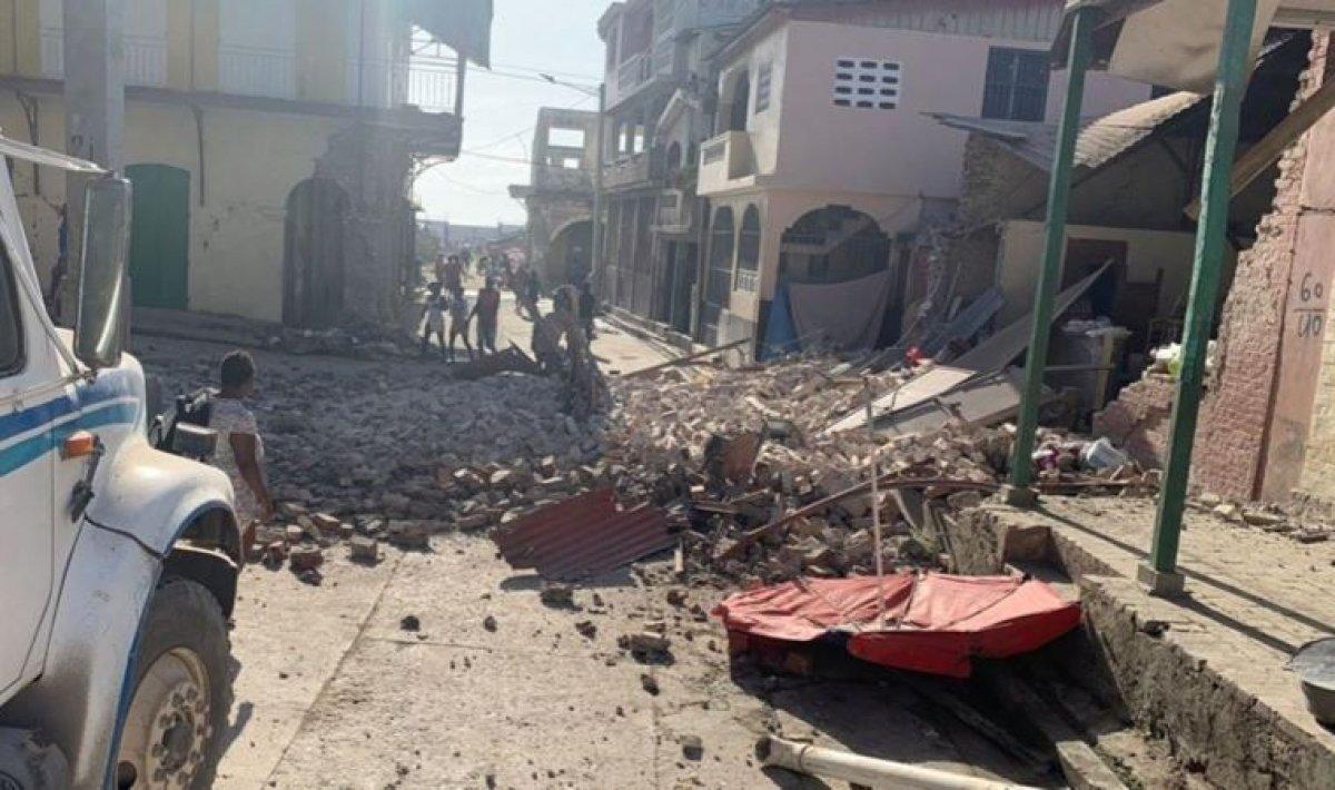 Haiti'deki depremde yaşamını yitirenlerin sayısı 700'ü geçti