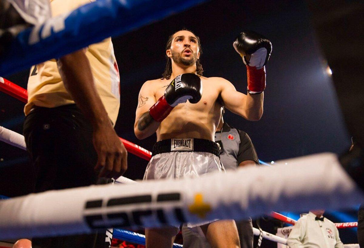 Muhammed Ali'nin torunu Nico Ali Walsh kariyerine nakavtla başladı