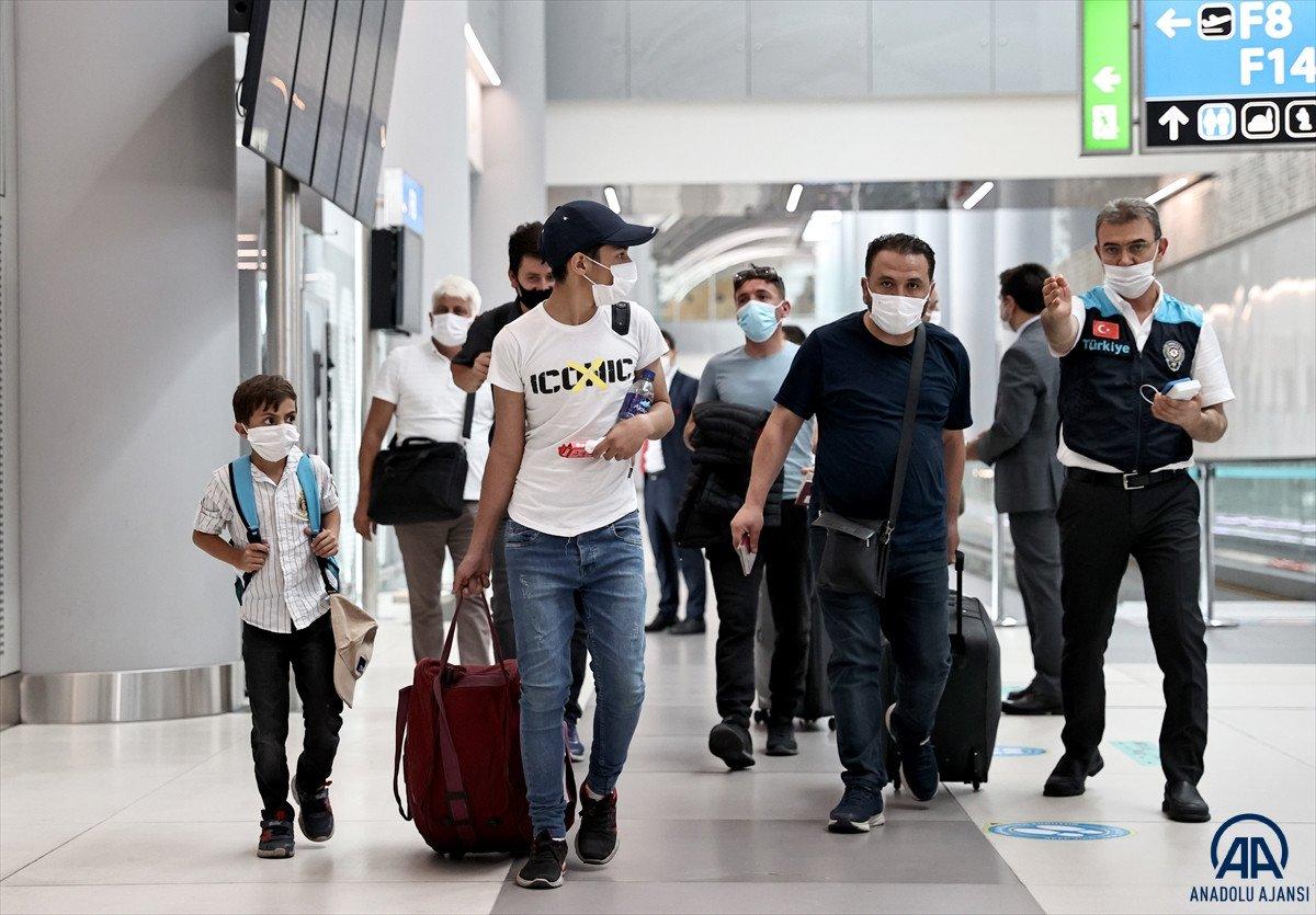 Kabil'den Türkleri getiren THY uçağı İstanbul'a iniş yaptı