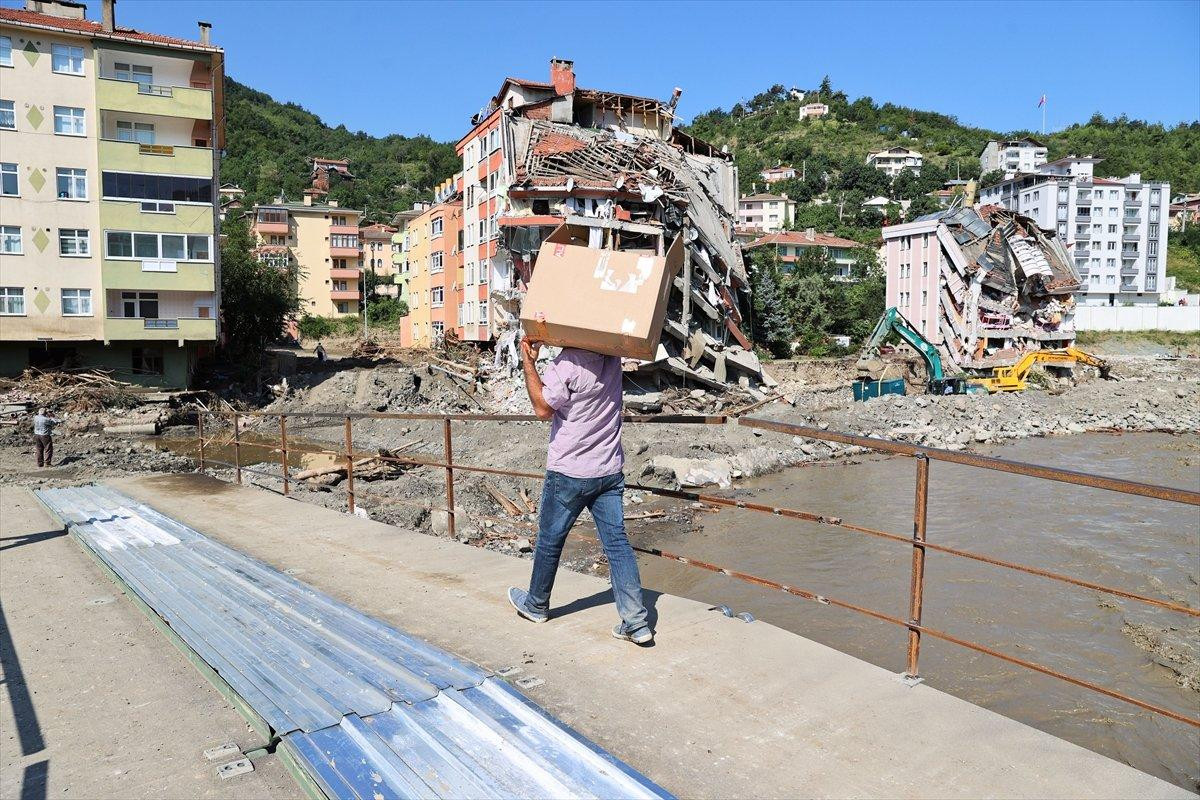 Bozkurt’taki seyyar köprüden geçişler başladı
