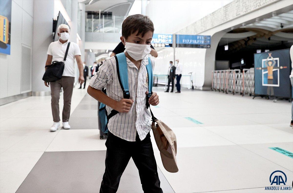 Kabil'den Türkleri getiren THY uçağı İstanbul'a iniş yaptı