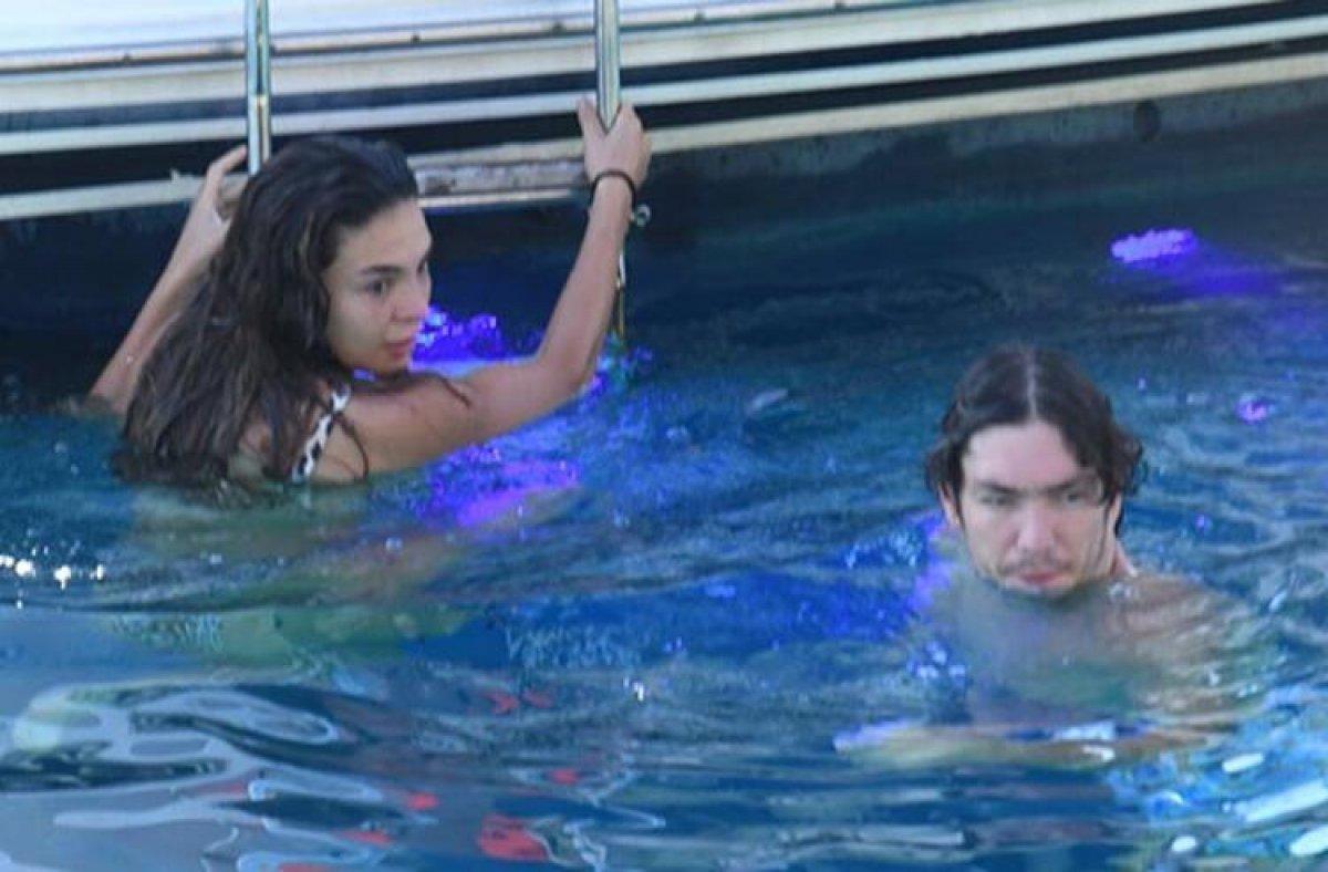 Ebru Şahin ve Cedi Osman'ın tekne tatili