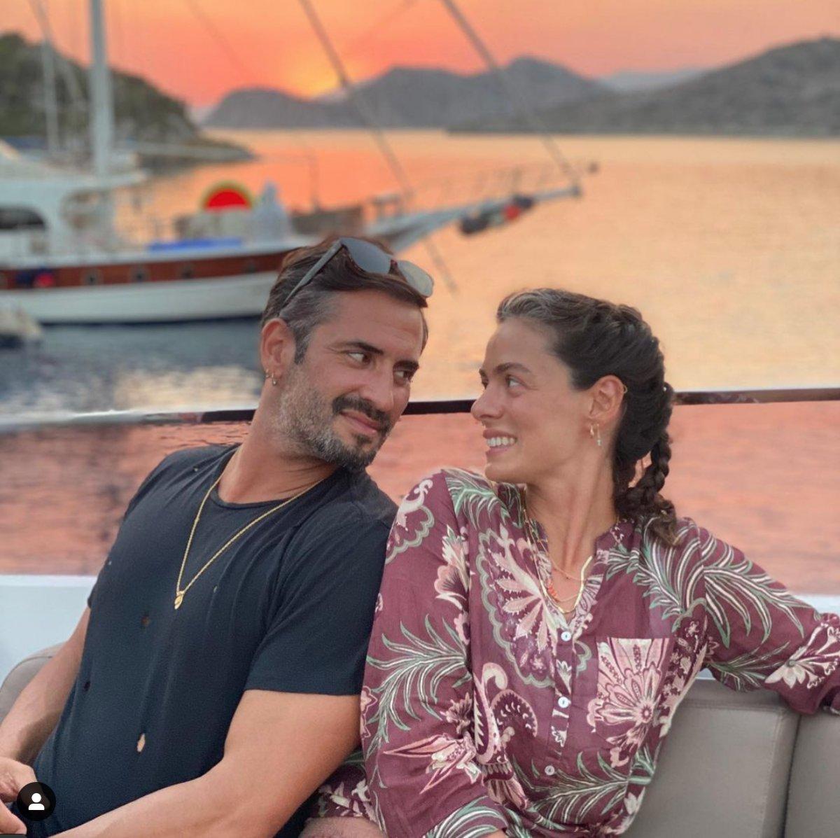 Özge Özpirinçci'den düğün açıklaması