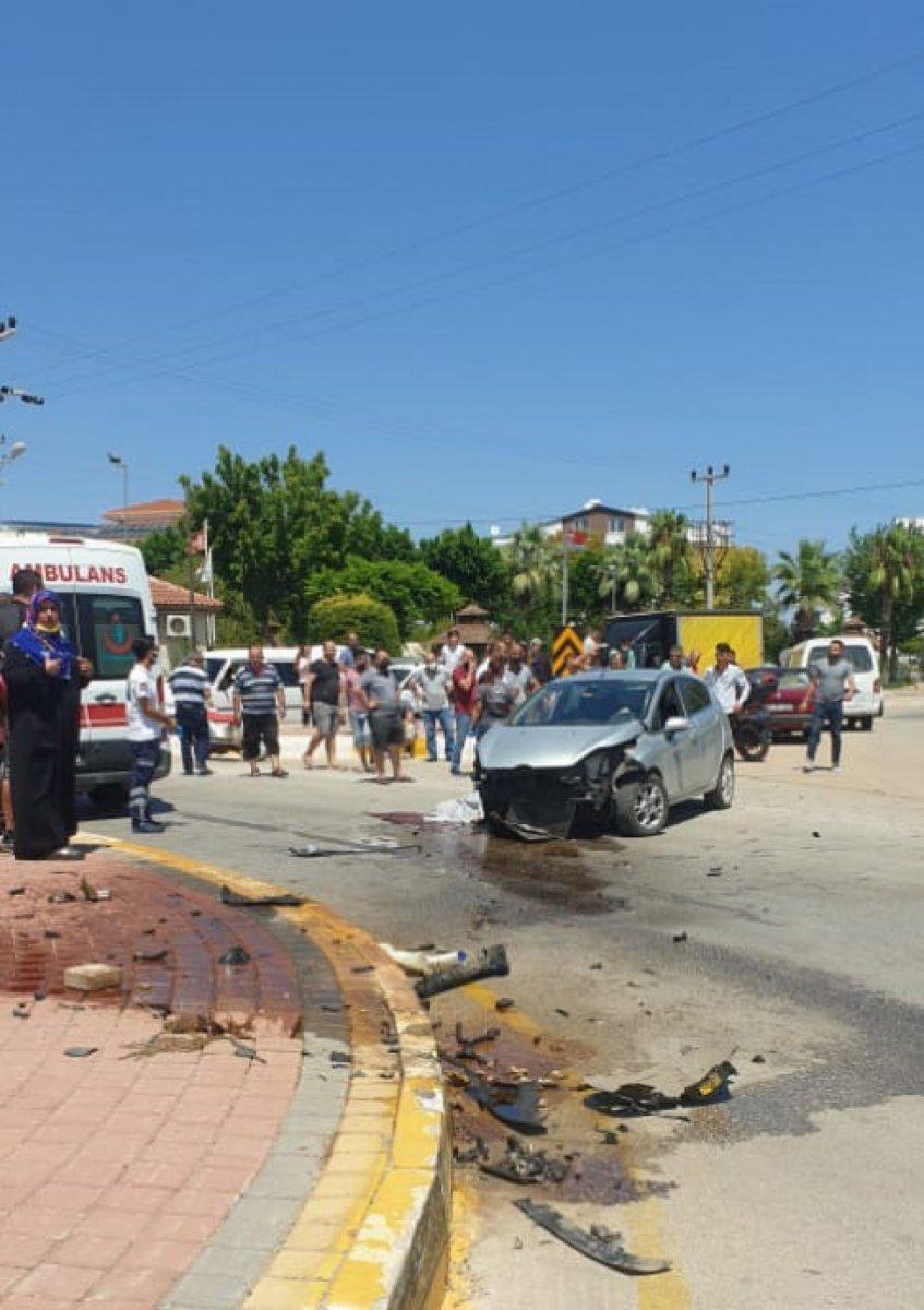 Antalya’da 13 yaşındaki sürücü kaza yaptı, 15 yaşındaki Bedirhan can verdi