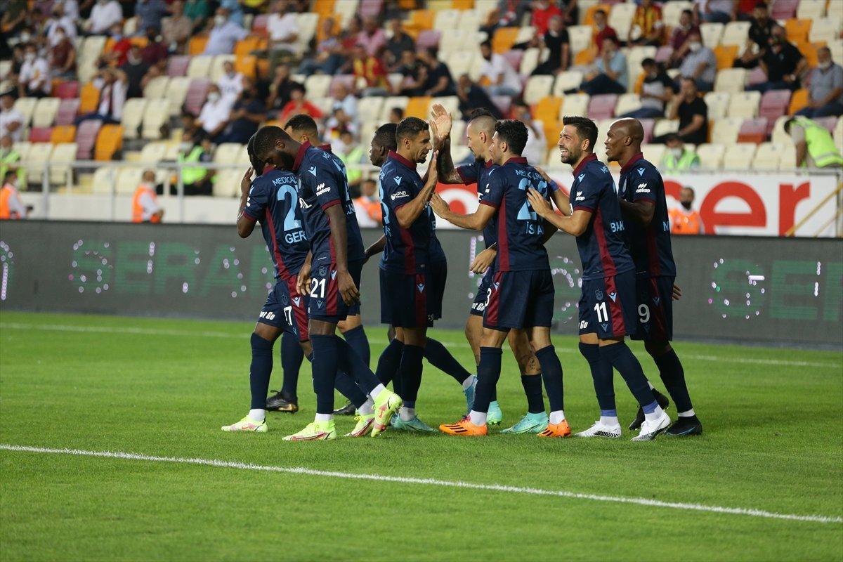 Trabzonspor, deplasmanda Yeni Malatyaspor'u 5 golle geçti