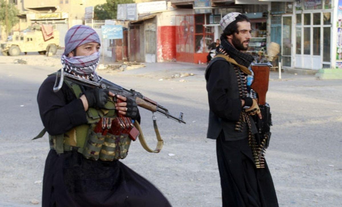 NATO'nun eski temsilcisi Hikmet Çetin: Afganistan'da şu an sivil hükümet yok