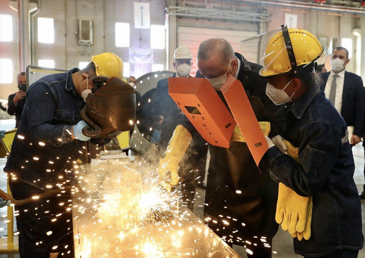 Kaynak ustası Melek, Cumhurbaşkanı Erdoğan ile kaynak yaptı