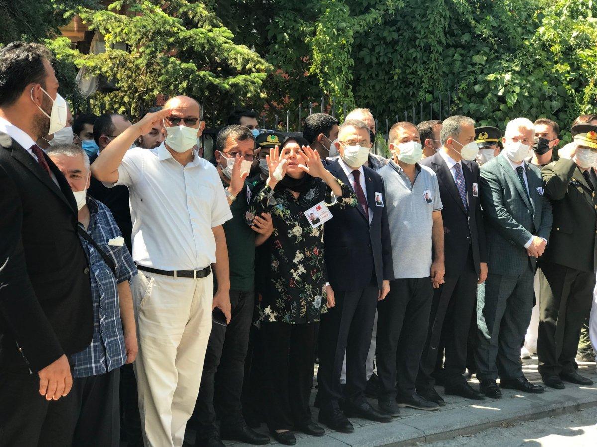 Irak'ın kuzeyinde şehit düşen askerlerimiz son yolculuğuna uğurlandı