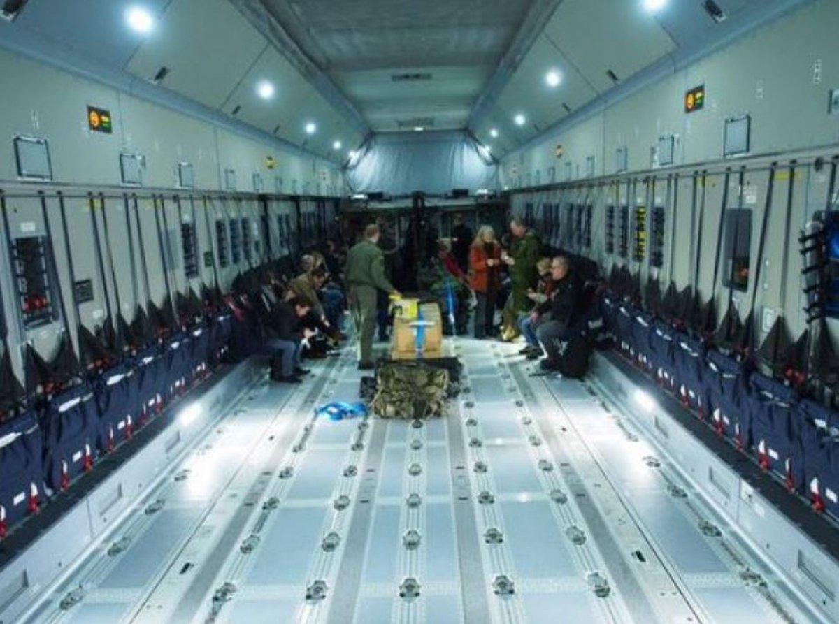 Afganlar, ABD uçağıyla tahliye edildi