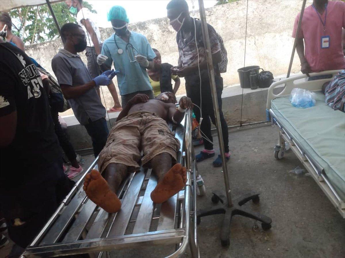 Haiti depreminde ölenlerin sayısı 1419'a yükseldi