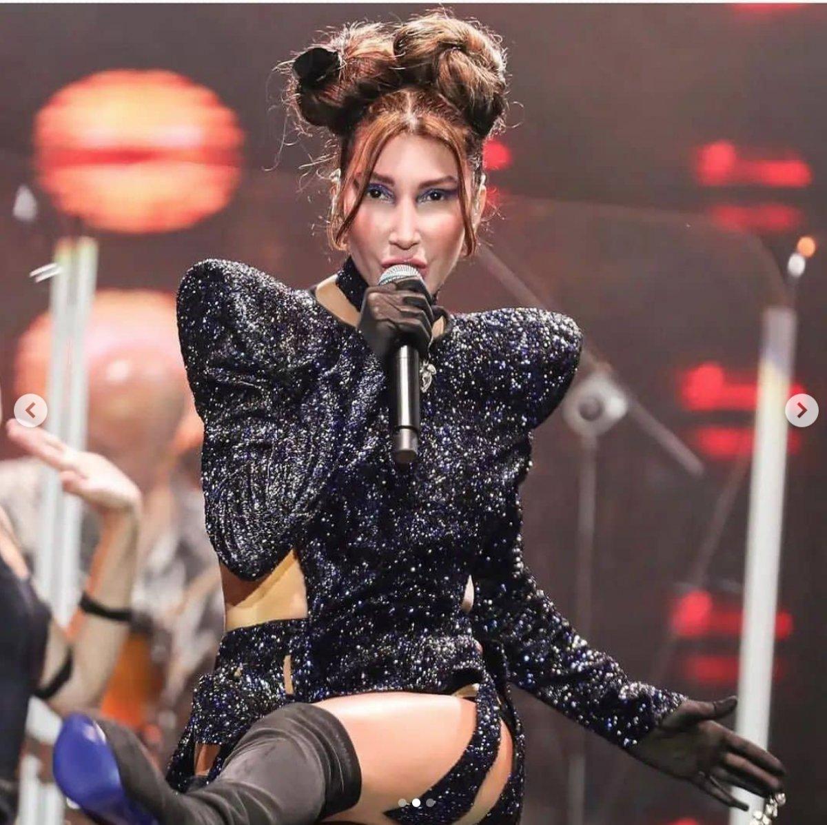 Hande Yener: Yaşsız kadınım