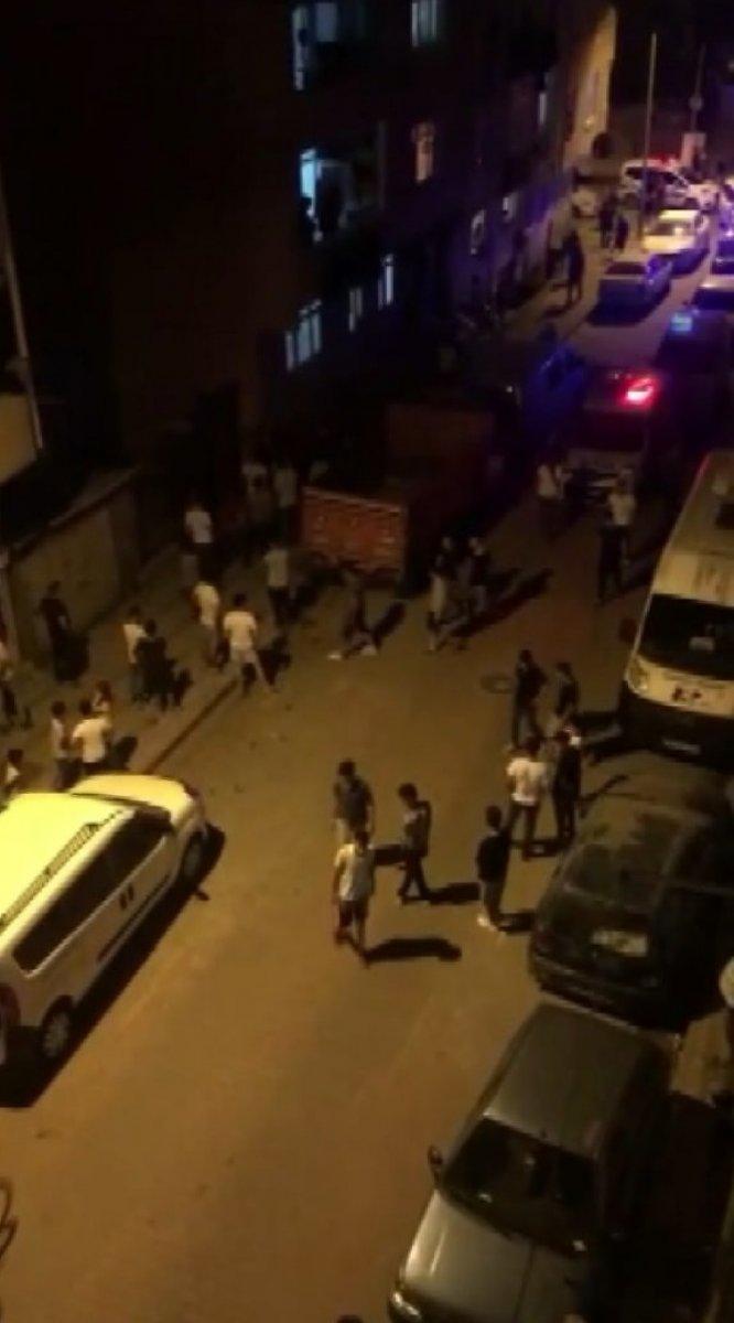 Sultangazi’de kaçak göçmenlerin gecekondusuna operasyon